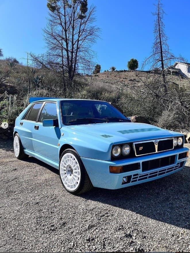 2X Lancia Delta Intergrale